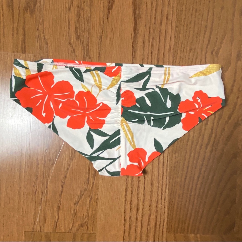NWT! Vince Camuto Tropical Print Bikini Bottom - Picture 6 of 7